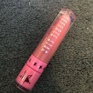 Jeffree Star Velour Liquid Lipstick Rose Matter